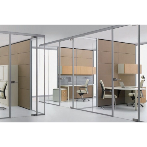 Vách ngăn kính cường lực 09